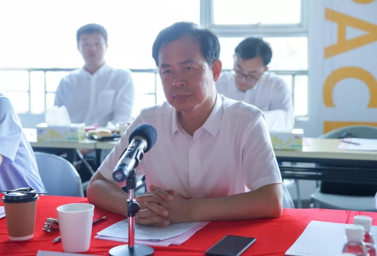 精準(zhǔn)對接，聚焦科創(chuàng) 市中黨政代表團(tuán)走進(jìn)設(shè)計(jì)城舉行“雙招雙引”對接會