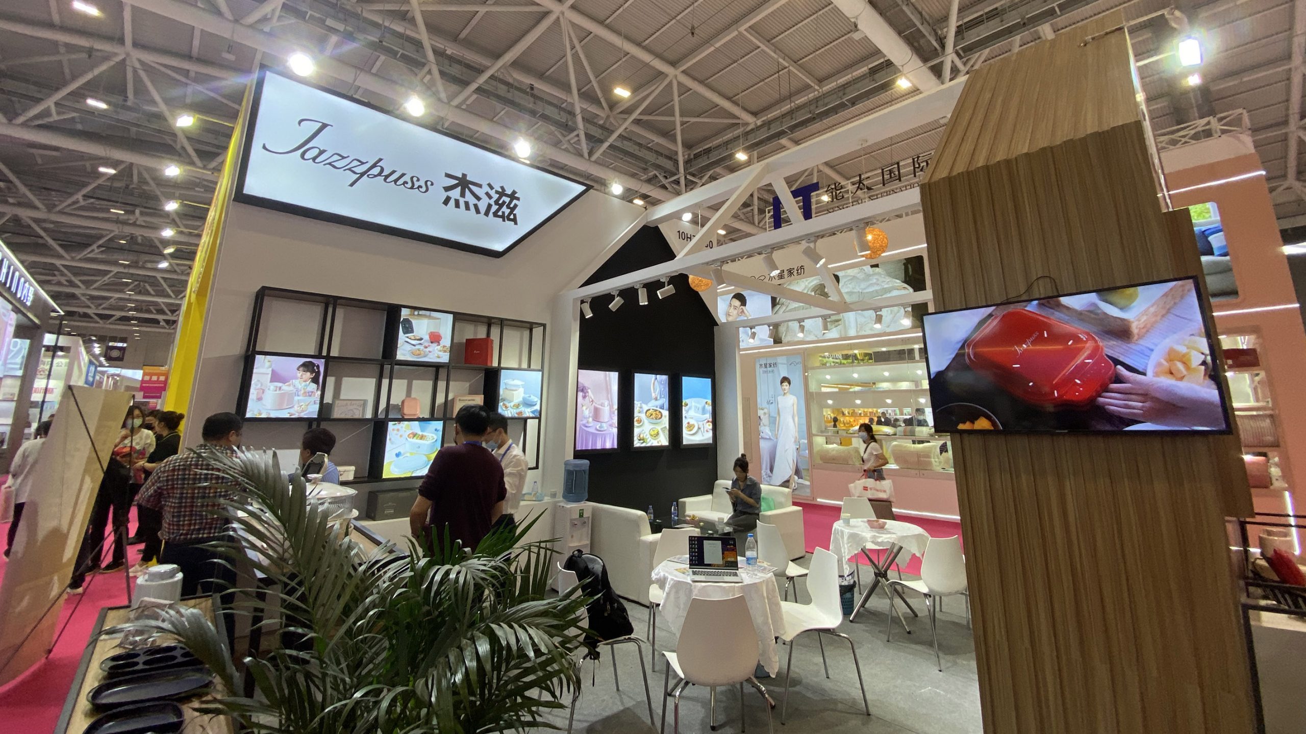 設計城企業(yè)打卡第29屆深圳國際禮品展，“設計順德”吸睛無數(shù)！