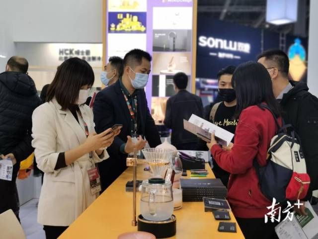廣東工業(yè)設(shè)計城企業(yè)參加2021年AWE展會。受訪單位供圖