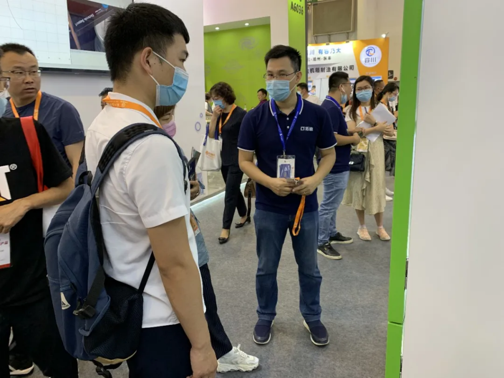 中原工業(yè)設(shè)計(jì)城參加第79屆教育裝備展并開展資源對(duì)接工作