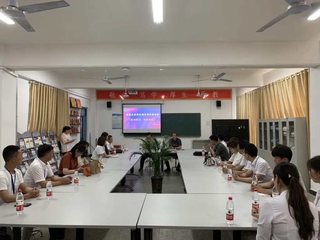 中原工業(yè)設計城走進高校,校企面對面對接人才需求