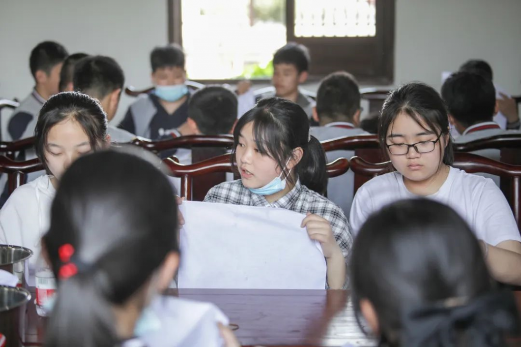 坎墩中學(xué)：科技擁抱自然，自然創(chuàng)造文化