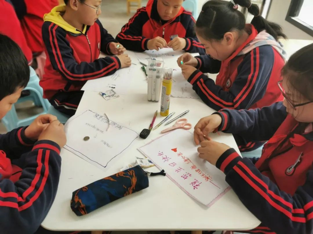 龍場(chǎng)小學(xué)：少年先鋒隊(duì)，科技強(qiáng)國(guó)研學(xué)記