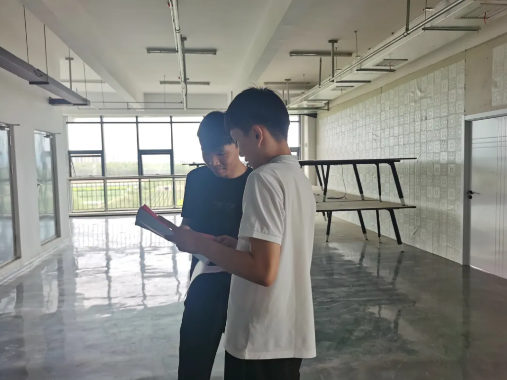 叮~中原工業(yè)設(shè)計城一周新聞動態(tài)來了，請查收！
