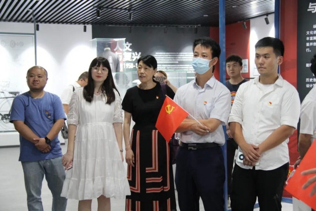 這樣的黨史學(xué)習(xí)教育專題課，怒贊??！