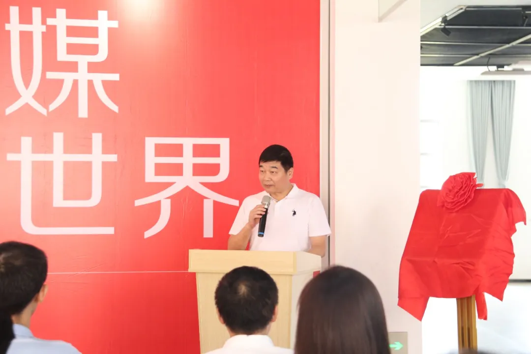 喜訊！中部教裝城喜迎一國內(nèi)知名設(shè)計(jì)大咖入駐，他是誰？