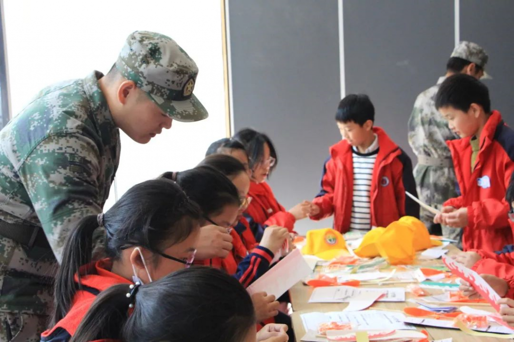 解開飛行奧秘 I 慈溪市周巷鎮(zhèn)天元小學研學記