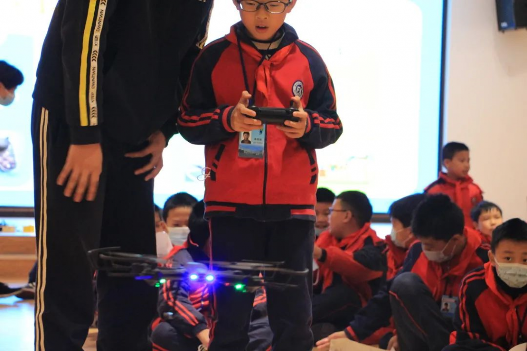 慈溪市附海鎮(zhèn)中心小學研學記