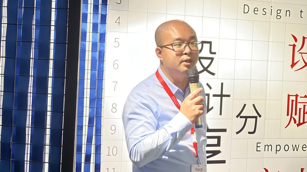 “冰墩墩之父”曹雪教授走進設(shè)計城 分享設(shè)計思維賦能產(chǎn)業(yè)升級秘籍