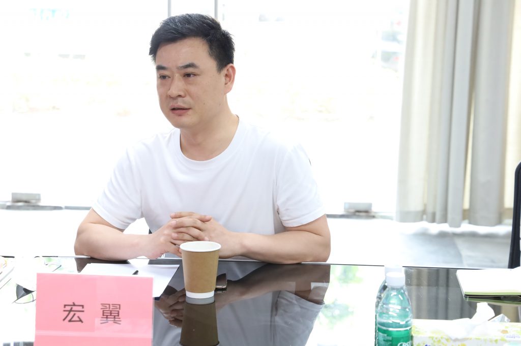 順德推動(dòng)工業(yè)設(shè)計(jì)產(chǎn)業(yè)集聚發(fā)展專(zhuān)題研討會(huì)在設(shè)計(jì)城完滿(mǎn)舉行