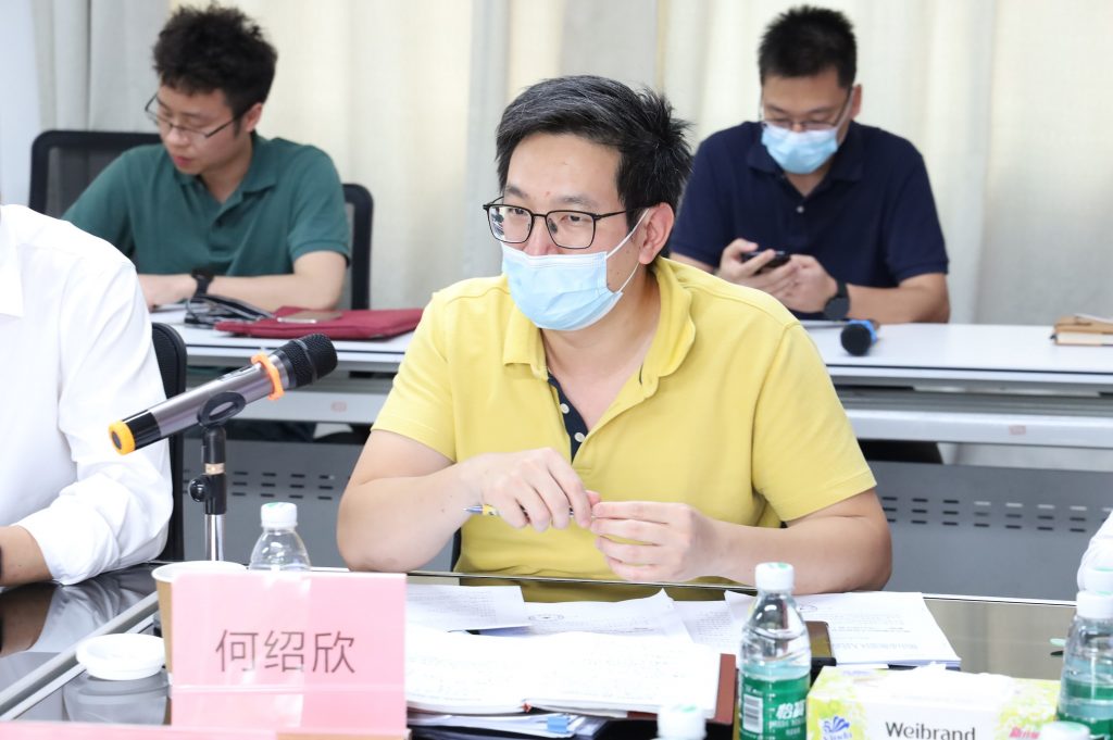 順德推動(dòng)工業(yè)設(shè)計(jì)產(chǎn)業(yè)集聚發(fā)展專(zhuān)題研討會(huì)在設(shè)計(jì)城完滿(mǎn)舉行