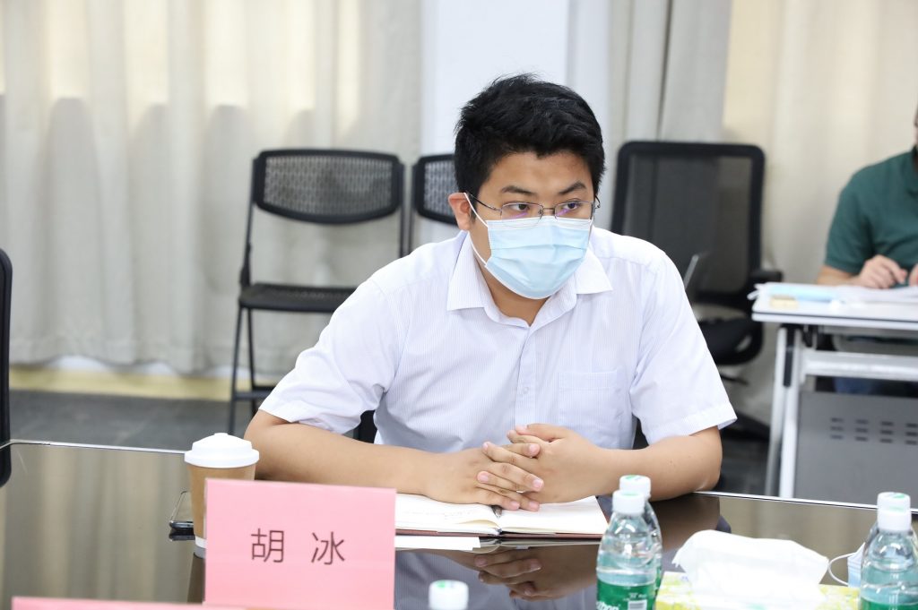 順德推動(dòng)工業(yè)設(shè)計(jì)產(chǎn)業(yè)集聚發(fā)展專(zhuān)題研討會(huì)在設(shè)計(jì)城完滿(mǎn)舉行