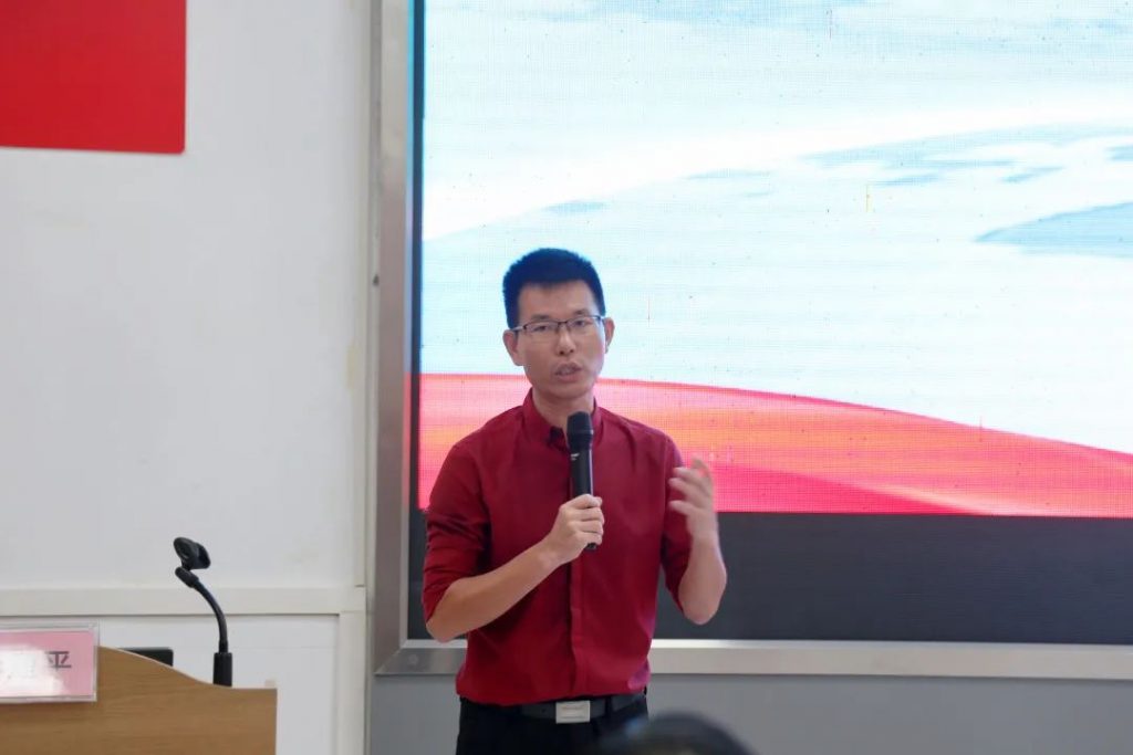 兩個(gè)月掌握工業(yè)機(jī)器人操作，設(shè)計(jì)城助力北滘培育智造人才！