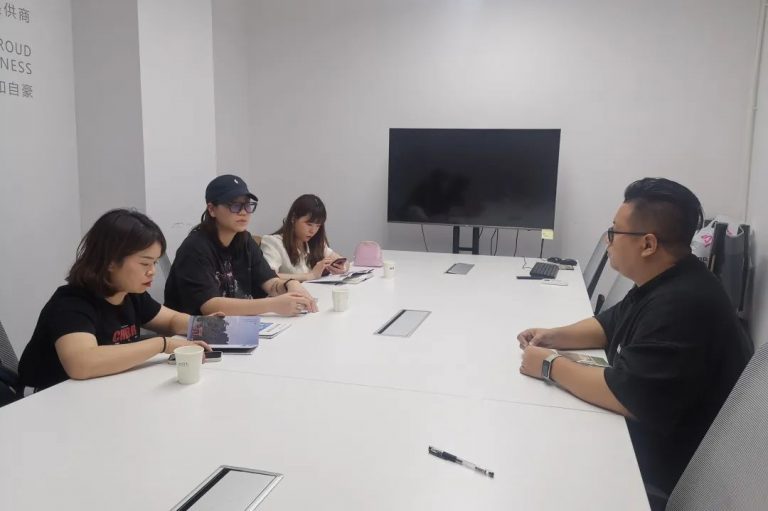 設(shè)計遇上“新營銷”，騰訊行業(yè)服務(wù)團(tuán)隊入城鏈接品牌升級