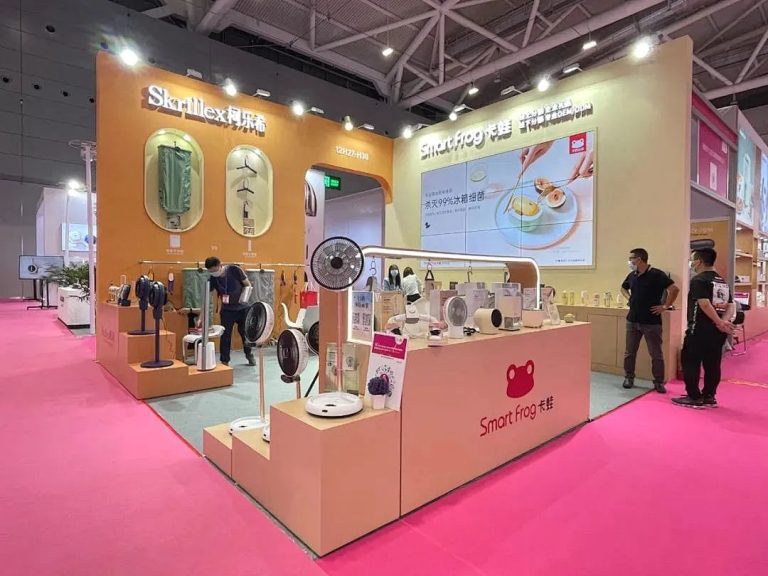 設(shè)計(jì)城企業(yè)亮相第三十屆深圳國(guó)際禮品展，“設(shè)計(jì)順德”閃亮登場(chǎng)