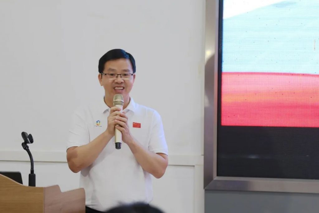 兩個(gè)月掌握工業(yè)機(jī)器人操作，設(shè)計(jì)城助力北滘培育智造人才！