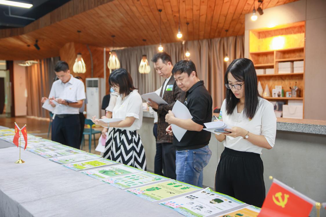 北滘鎮(zhèn)設計城社區(qū)舉行“設計+鄉(xiāng)村振興”設計比賽評審活動