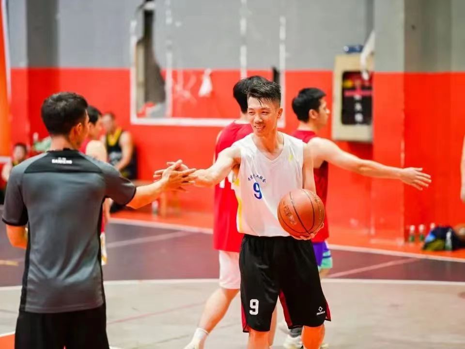 “青春向黨·活力飛揚(yáng)”丨北滘鎮(zhèn)設(shè)計(jì)城社區(qū)開展職工健身運(yùn)動(dòng)會(huì)