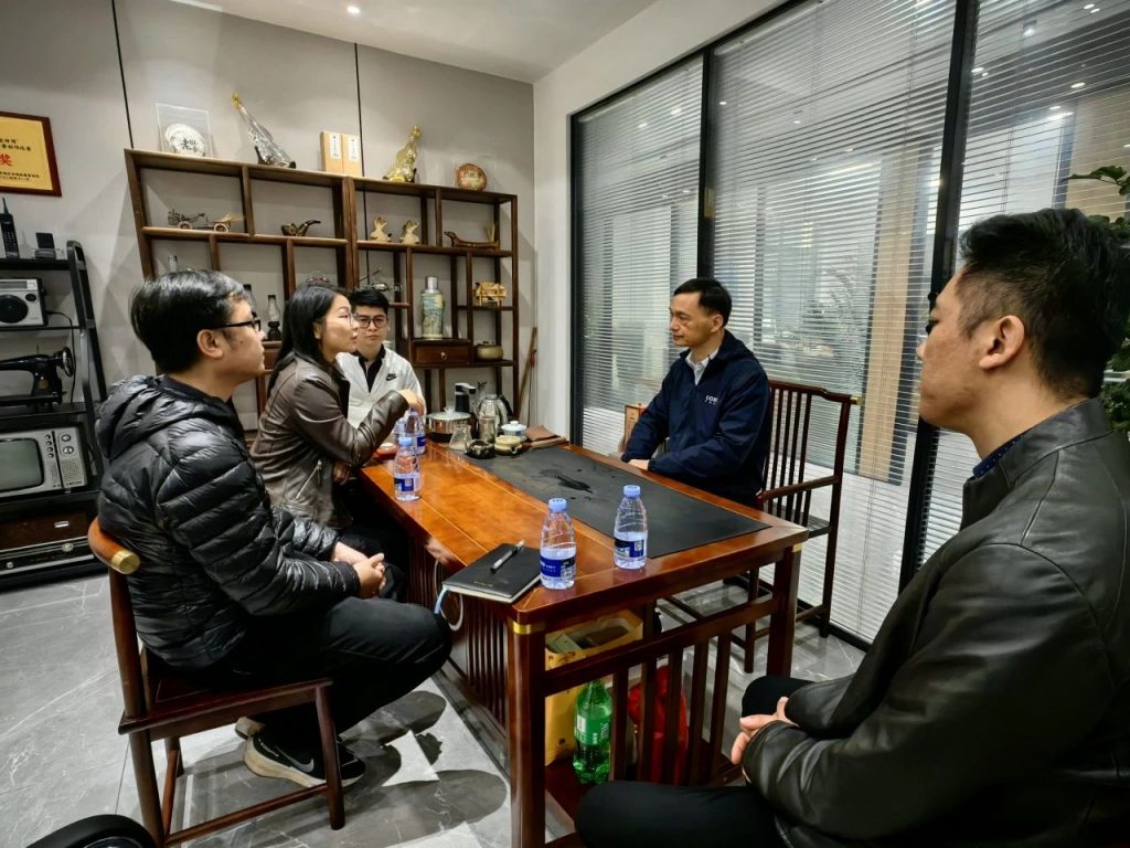 廣東工業(yè)設(shè)計(jì)城企業(yè)走進(jìn)產(chǎn)業(yè)集群·南海站，探尋設(shè)計(jì)智造新未來