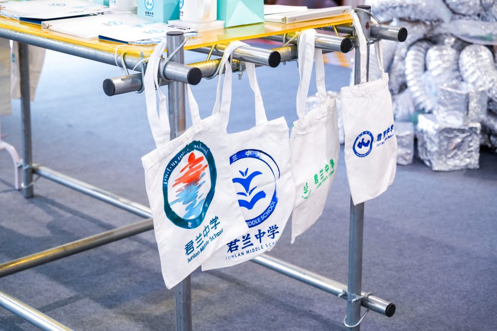 腦洞大開！君蘭學子用創(chuàng)意設計“點亮”生活